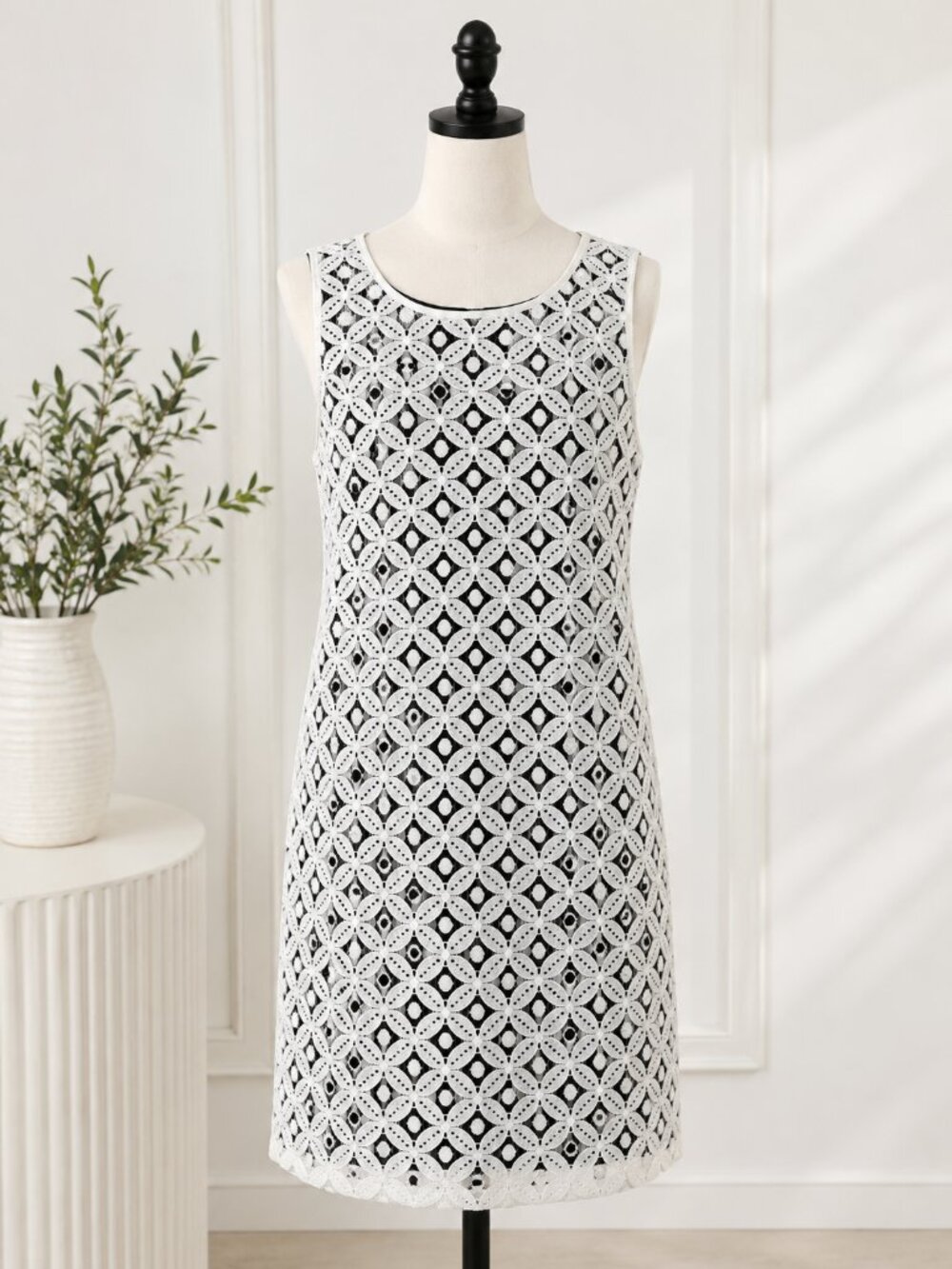 Apt. 9 White Lace Overlay Shift Dress XL